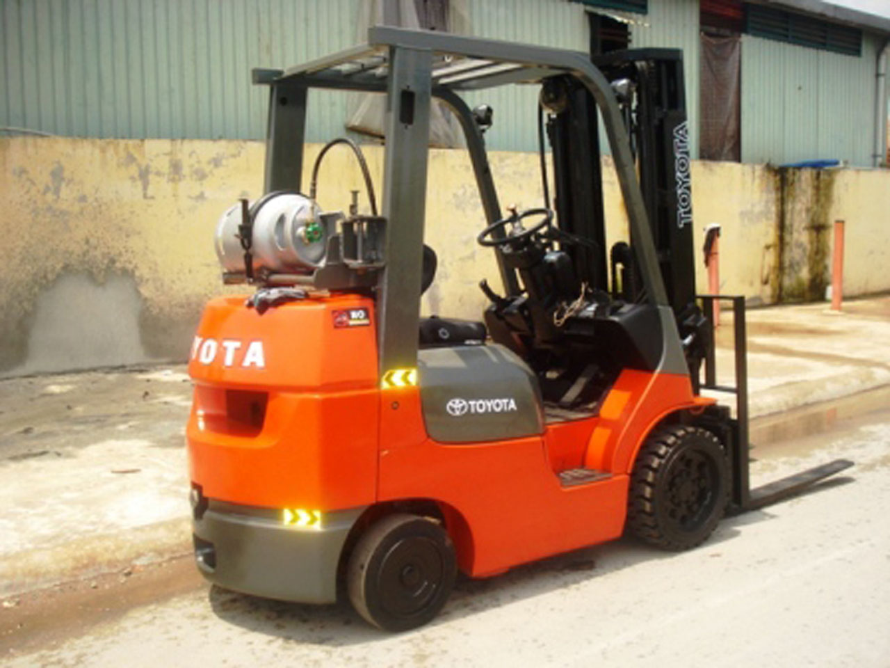 GASOLINE Nissan R/0001N